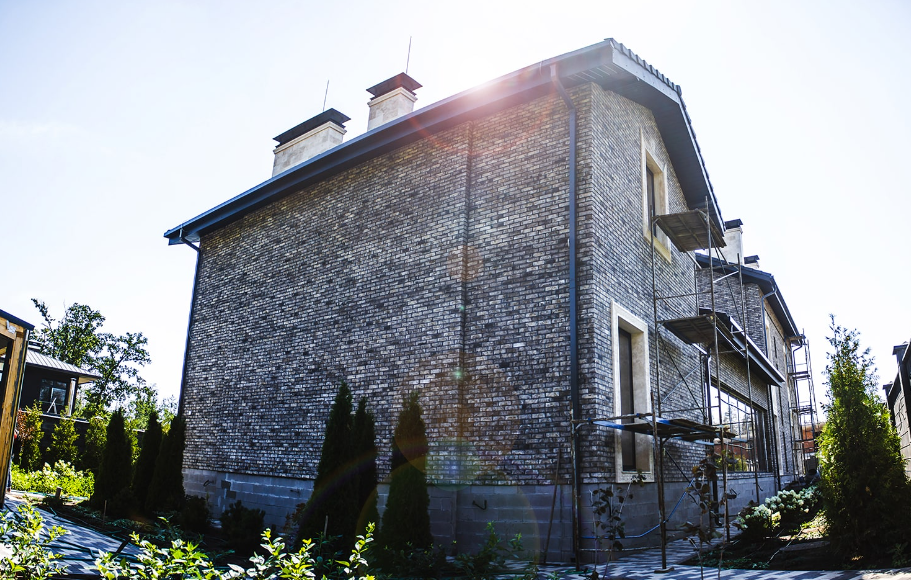 Строительство дома из керамоблоков